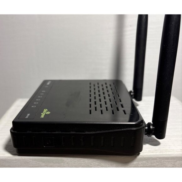 D-Link Dir-515 Wireless N300 Router With Dual Antennas & D-Link Green Technology - Picture 6 of 8
